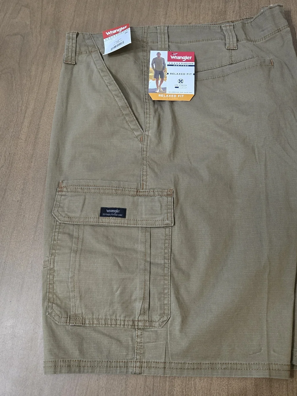 Wrangler Tan Cargo Shorts with Utility Pockets